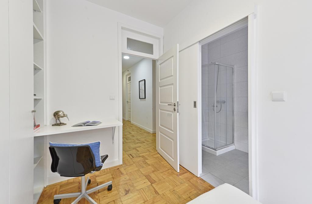 Abeiro Inn Авейру Экстерьер фото