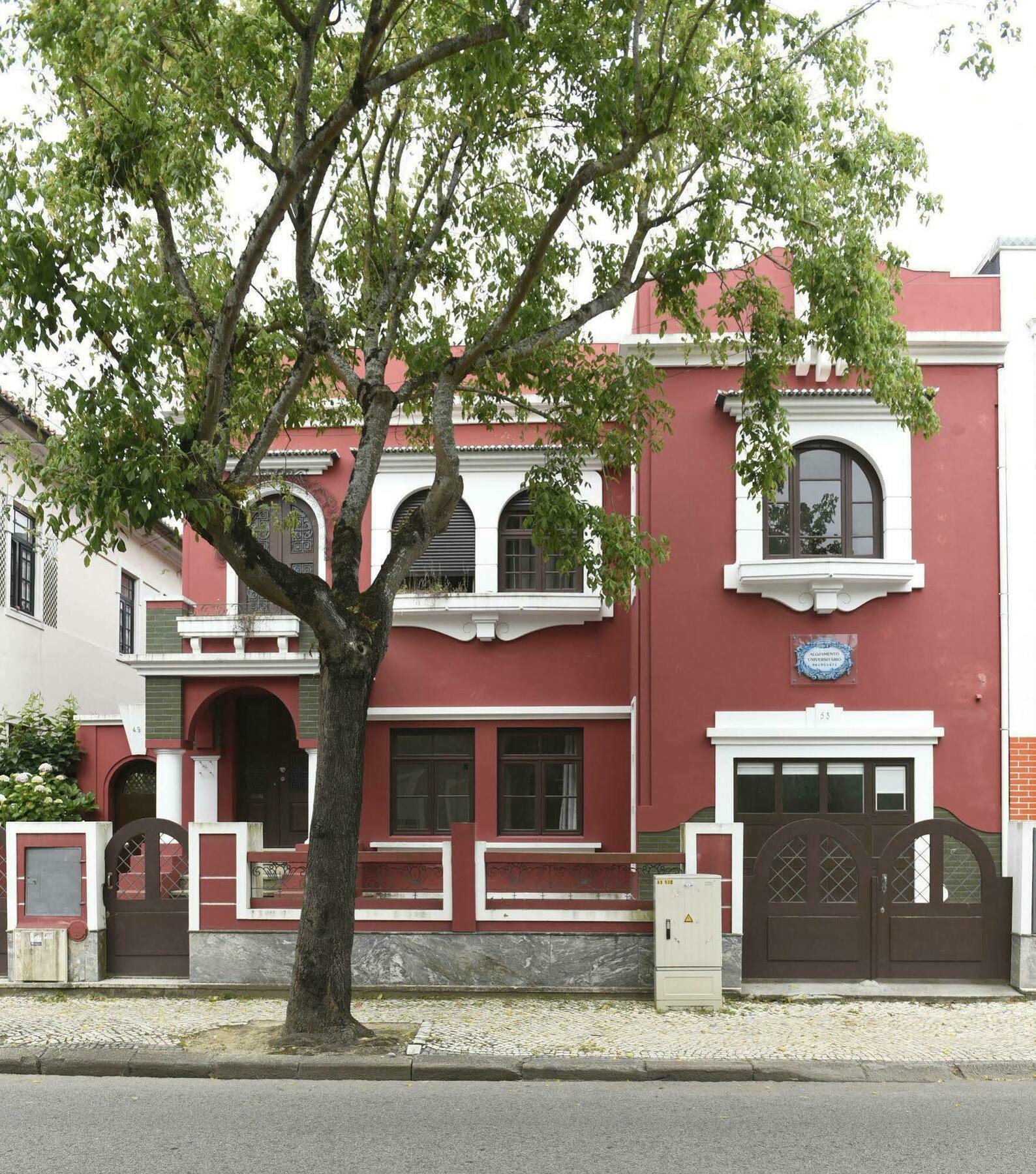 Abeiro Inn Авейру Экстерьер фото
